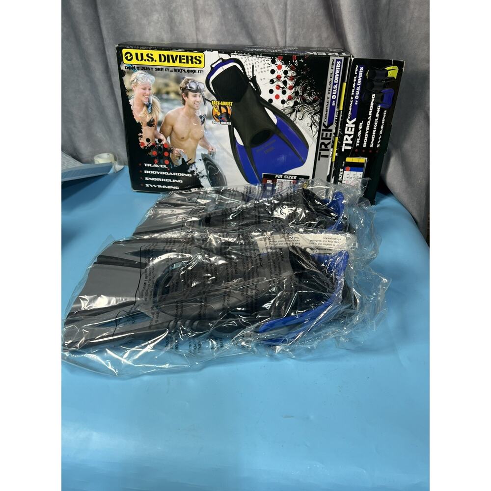 US Divers Trek Snorkling Diving Fins Compact Unisex Small Men 4-7 Women 6-9